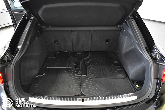 AUDI RS Q3 SPB quattro S tronic